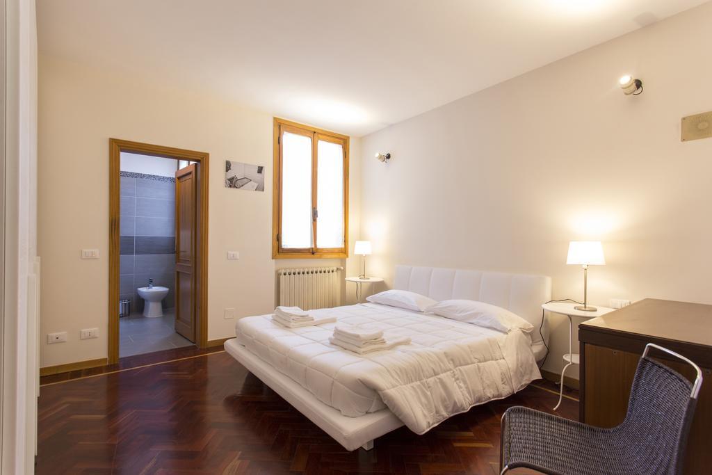 Residenza Ariosto Depandance By Studio Vita Bologna Room photo
